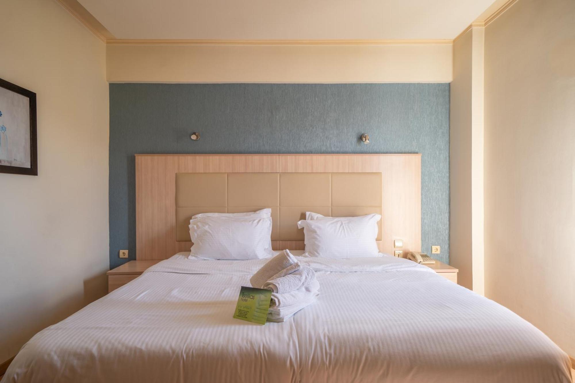 Tselikas Hotel Kozani Room photo