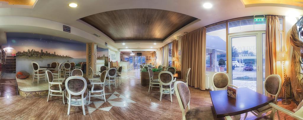 Tselikas Hotel Kozani Exterior photo